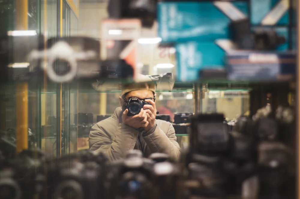 camera lens store