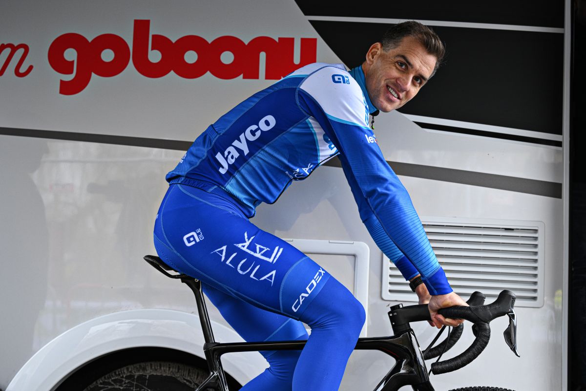 Le Tour de France 2023 en campingcar Assistez aux étapes du Tour de France en van aménagé Le Tour de France 2023 en campingcar Assistez aux étapes du Tour de France en van aménagé
