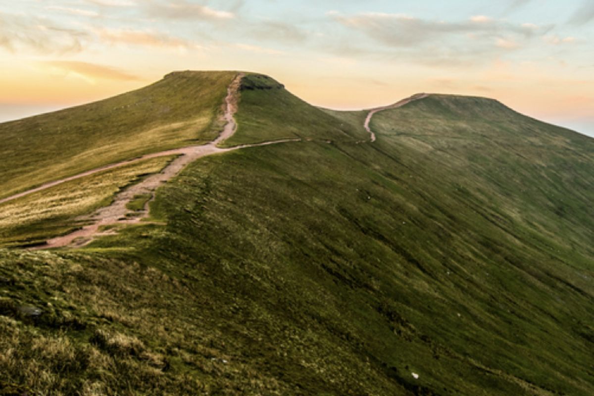 5 Unmissable Things to do in the Brecon Beacons Places to Stay in the