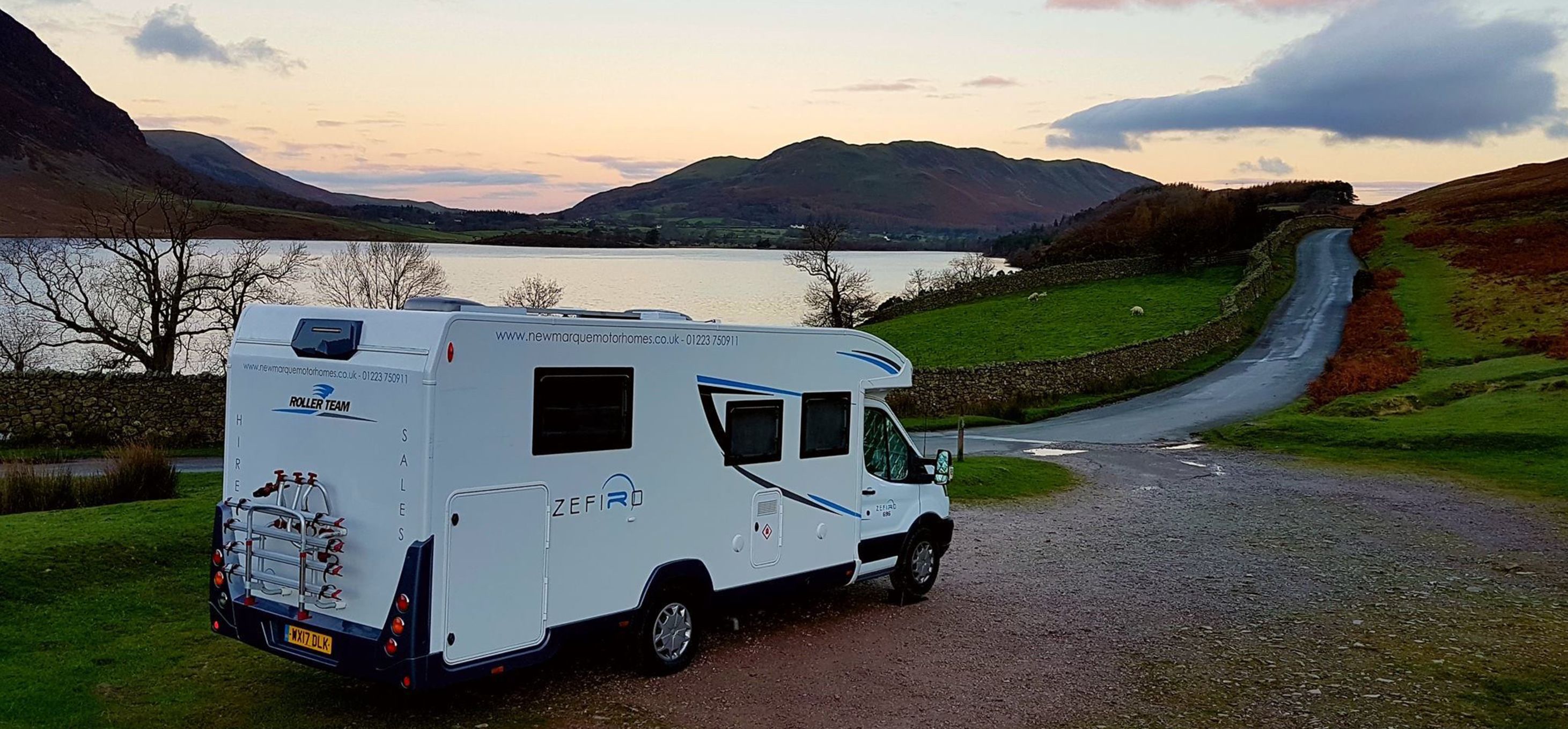 In camper verso la Cliff Coast: affacciarsi sull’Atlantico dalle scogliere d’Irlanda