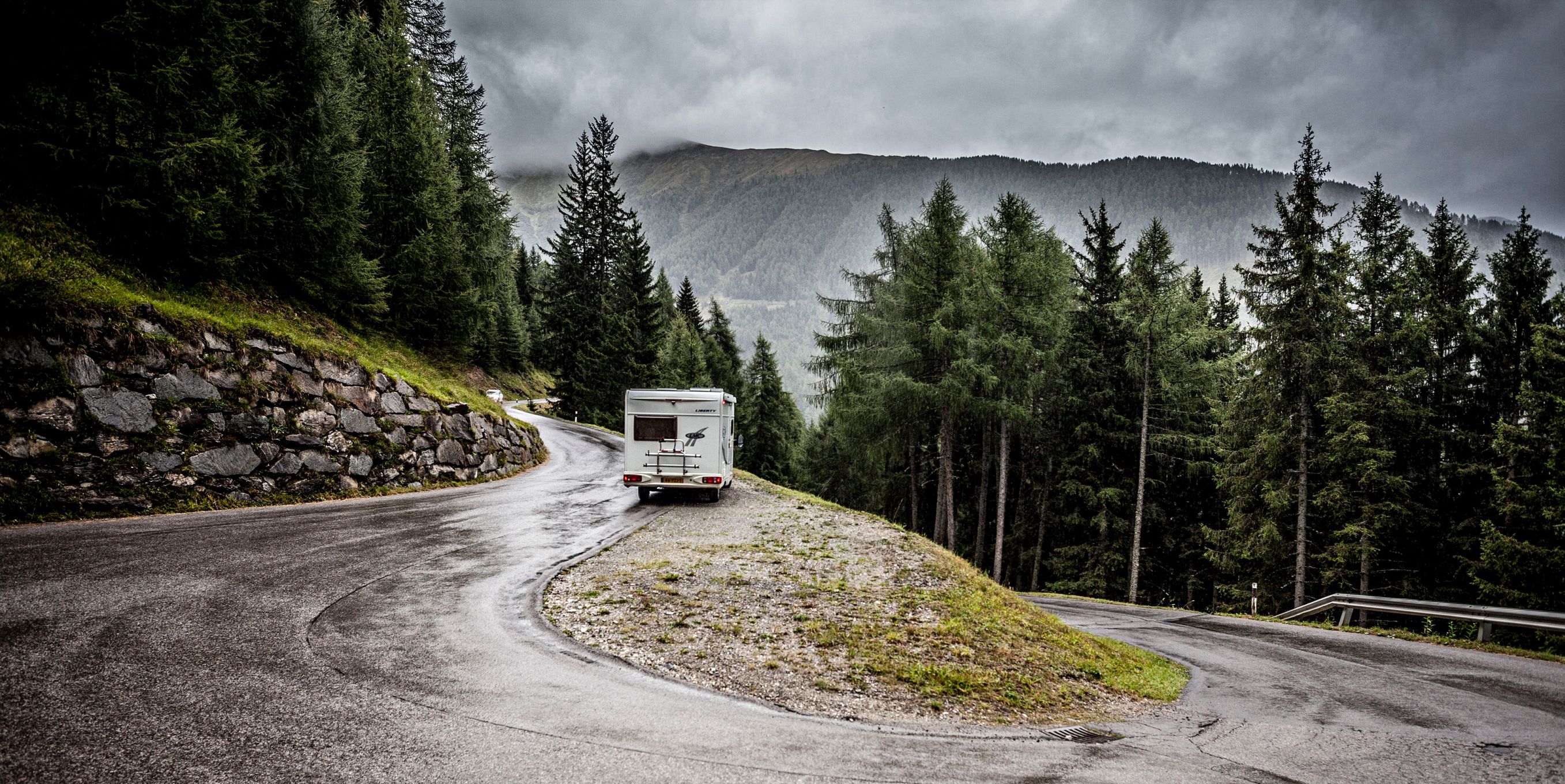 5 tips voor kamperen met slecht weer