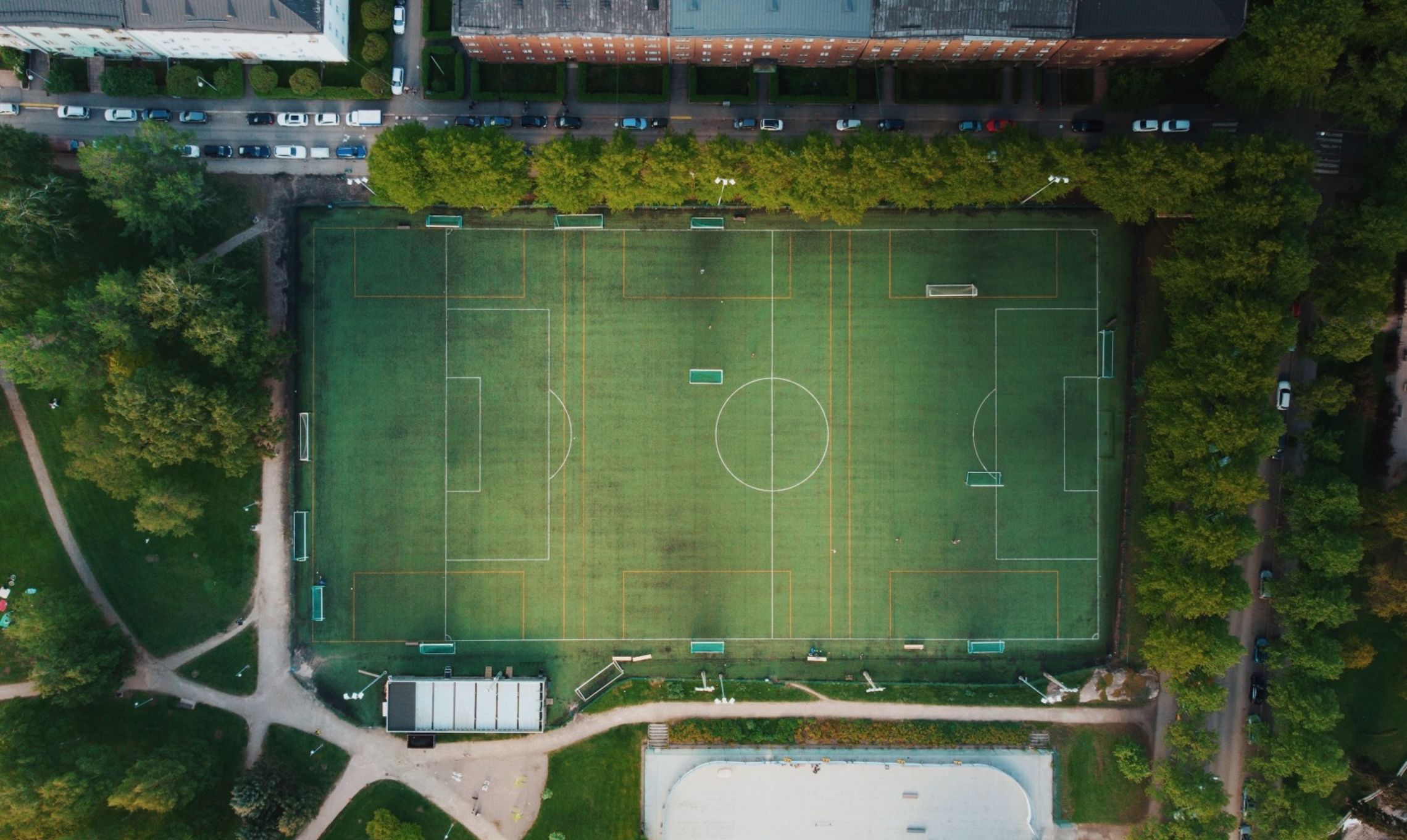 Beleef het EK voetbal met een camper