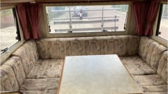 Heidi  – 4p Hymer integrated uit 1993