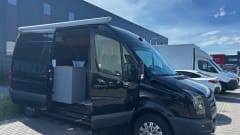 Alana – 2-seater Volkswagen bus from 2015