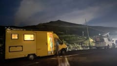 Frenkie de Postkoffer – Luxe DHL camper 