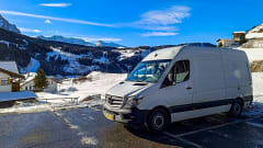 Very complete MB Sprinter 2p off-grid 