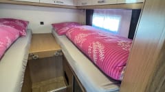 Hobby Ontour Edition F V65GE, Einzelbetten, Klima, SAT