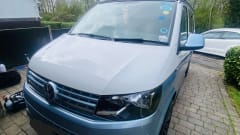 Valerie – 4 berth Volkswagen T6 Campervan