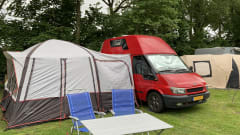 Het rode monster – Official Westfalia built-in, ideal small family camper 5p