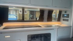 Dolly – 4 berth Volkswagen campervan from 2021