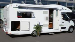 B-type – Luxury motorhome, semi-integrated with length beds