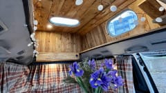 Max – Heated -  high top - off grid cute campervan  - insurance incl in price !