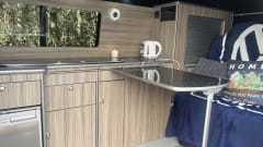 Hector – 2 berth Volkswagen T6 LWB 2016 ( awning sleeps additional 2 persons ) 