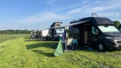 Campervan Globe-Traveller Pathfinder X