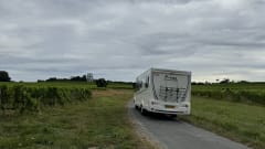 5p integrated family camper with air conditioning!