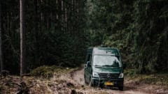 Ome Jan  – 2p Mercedes-Benz bus from 2011