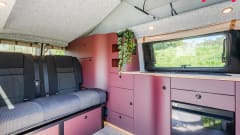Benny – 4-seater Volkswagen T6.1 campervan from 2021