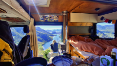 Gaia – Gaia - caravane verte confortable avec poêle à bois