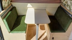 2p Volkswagen bus uit 2007