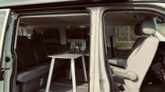 Margriet – 4p Volkswagen bus from 2022