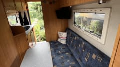 Super-camper – Furgone camper automatico Mercedes-Benz 2p 