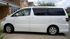 White Camper – Toyota Alphard Family Campervan for your Staycation