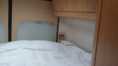 ijsbreker – 3p Adria Mobil bus uit 2008