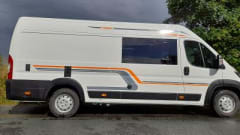 BP70 – 4 Berth Campervan/Motohome - fully equipped for your next Adventure