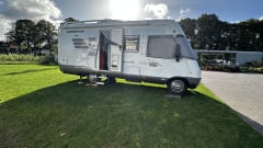 CamEsman E650 – 4p Hymer integrated uit 1997