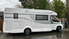 IONA – Luxury RollerTeam Autoroller 707   6 berth/6 seatbelts