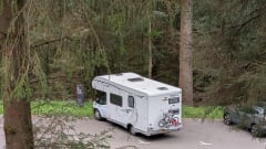 Big Bertha – 6-Berth, fully equipped, easy to drive & family-ready. Just pack!