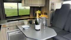 Herdy – 4 berth Volkswagen campervan