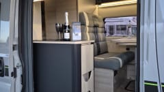 Hotel Kristoffel On the road – 4p Buscamper met hefdak en garage