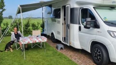 de Club camper – NEW 5-person luxury camper, incl. inventory and insurance