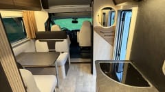 Queen K – Nieuwe 6-persoons alkoofcamper uit 2026