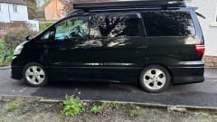 Dolly – Beautiful compact 3 Berth camper van. 