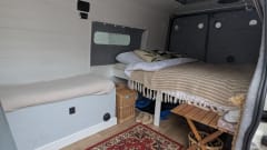 Honkey Tonk ✨ – Campervan Ford a 2 posti letto dal 2026