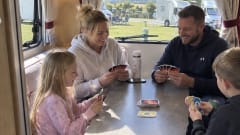Camping-car Peugeot semi-intégré 6 couchages de 2018