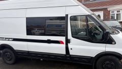 Jean ford van dam  – 3 berth Ford Transit campervan 