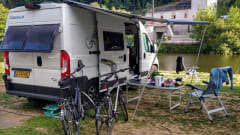 Luxurious and fine Chausson Twist