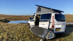 4 berth Ford transit custom 2014