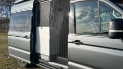 VW Grand California off-grid