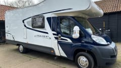 6 berth Swift Escape 696