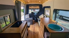 Big Blue – Autobus Ford a 3 posti del 2018