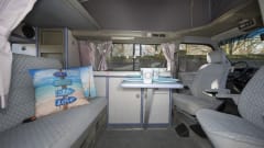 Sea - Cozy and robust VW T4 California with sleeping roof