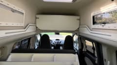 Ford Nugget Plus hoogdak 2018 mountain edition – 5p Ford Nugget Plus Westfalia campervan hoogdak uit 2018