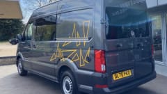 The one with the Orange Triangles – 2020 MWB VW Crafter