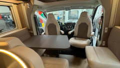 4p Bürstner half integraal uit 2022