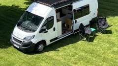 Otis – Peugeot-Bus mit 3 Schlafplätzen ab 2021