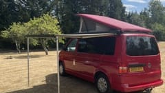 Volkswagen campervan met 4 slaapplaatsen uit 2005